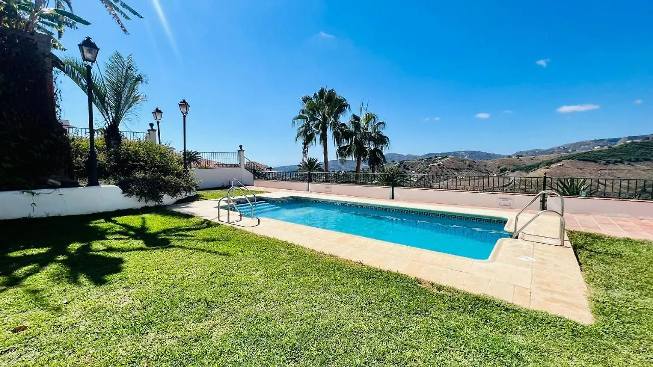 Apartamento La Fuente At Home Frigiliana 0*,